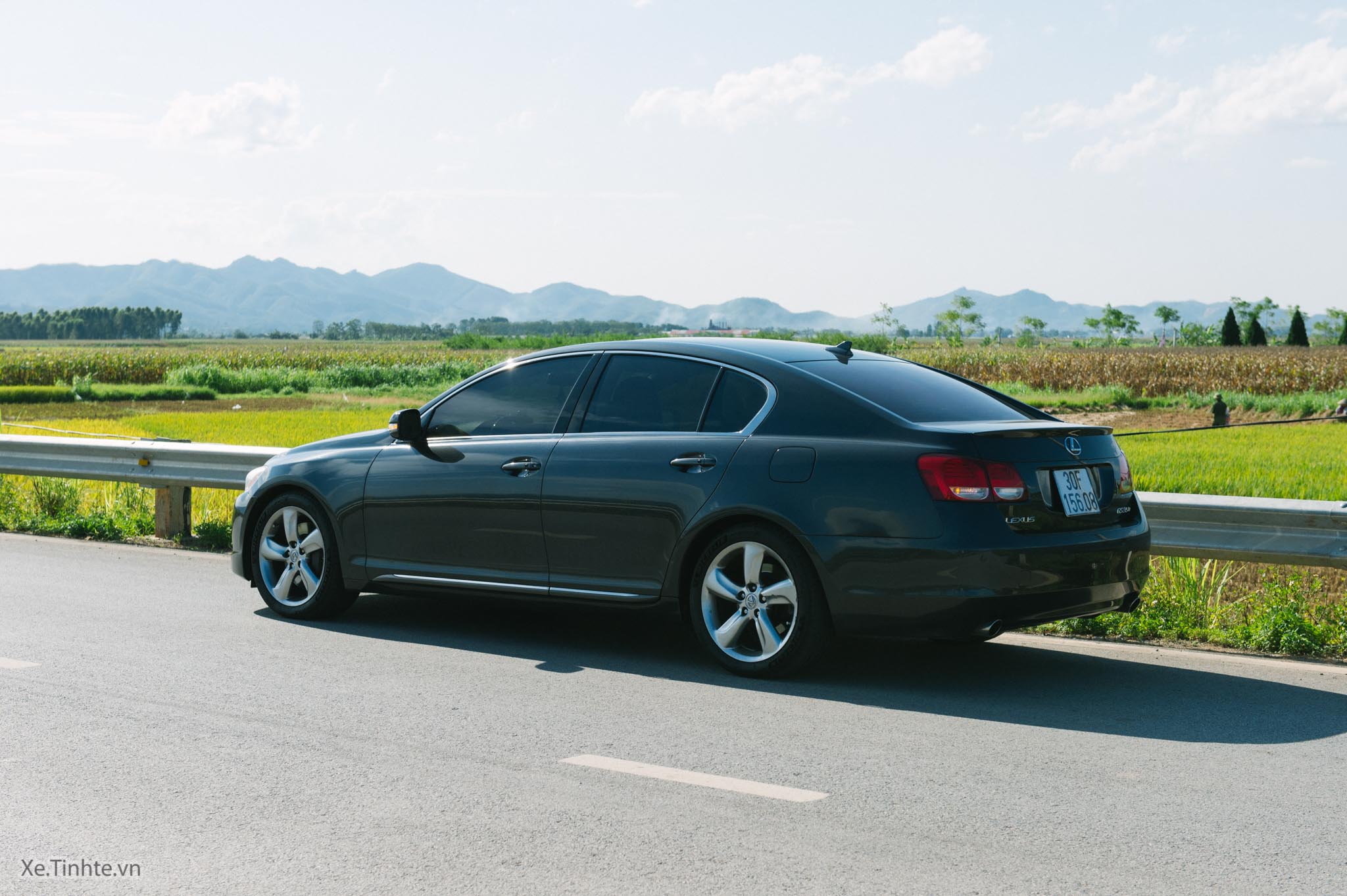 Đang tải 3M Crystalline_Xe.tinhte.vn-0845.jpg…