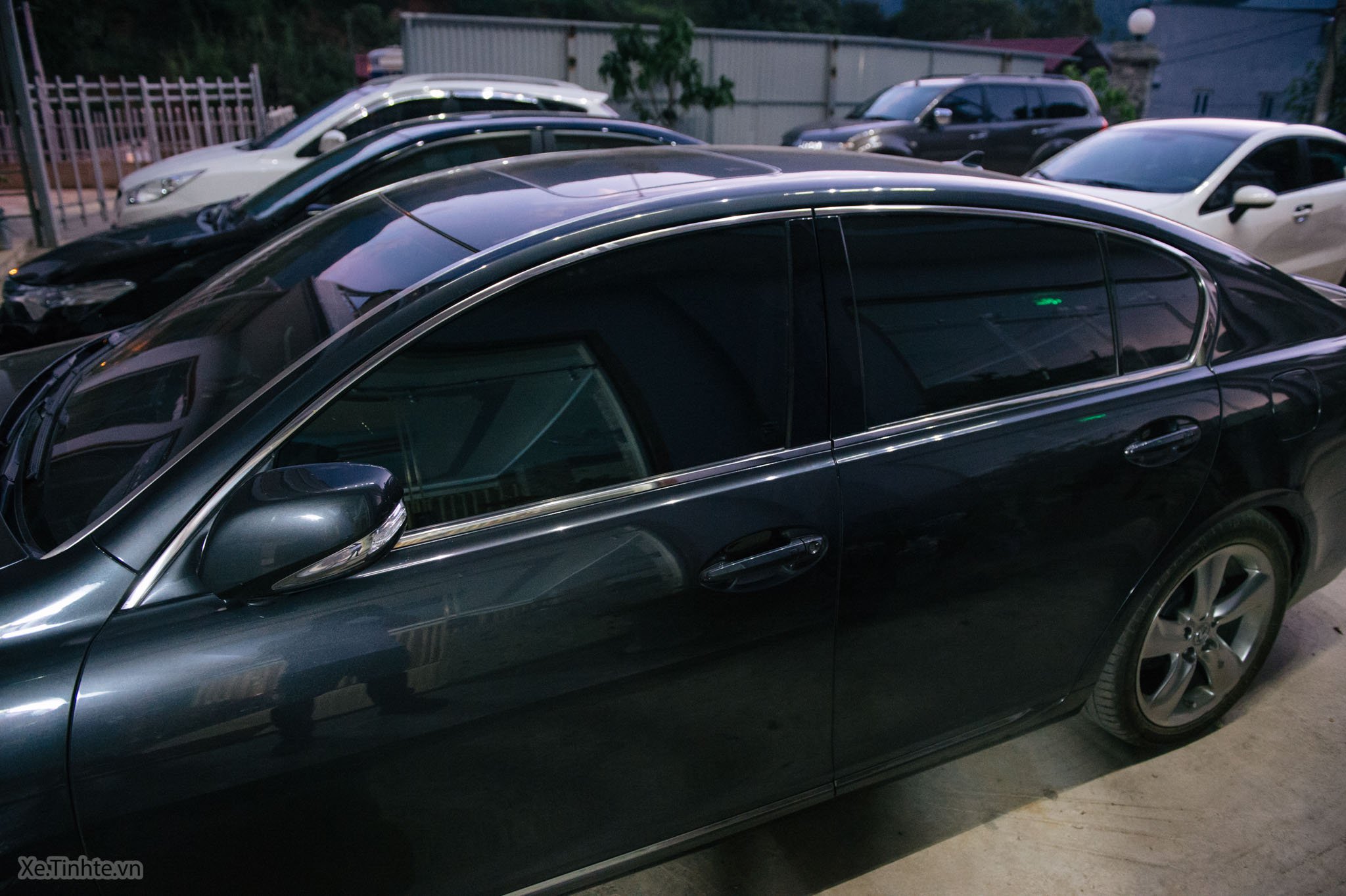 Đang tải 3M Crystalline_Xe.tinhte.vn-0974.jpg…