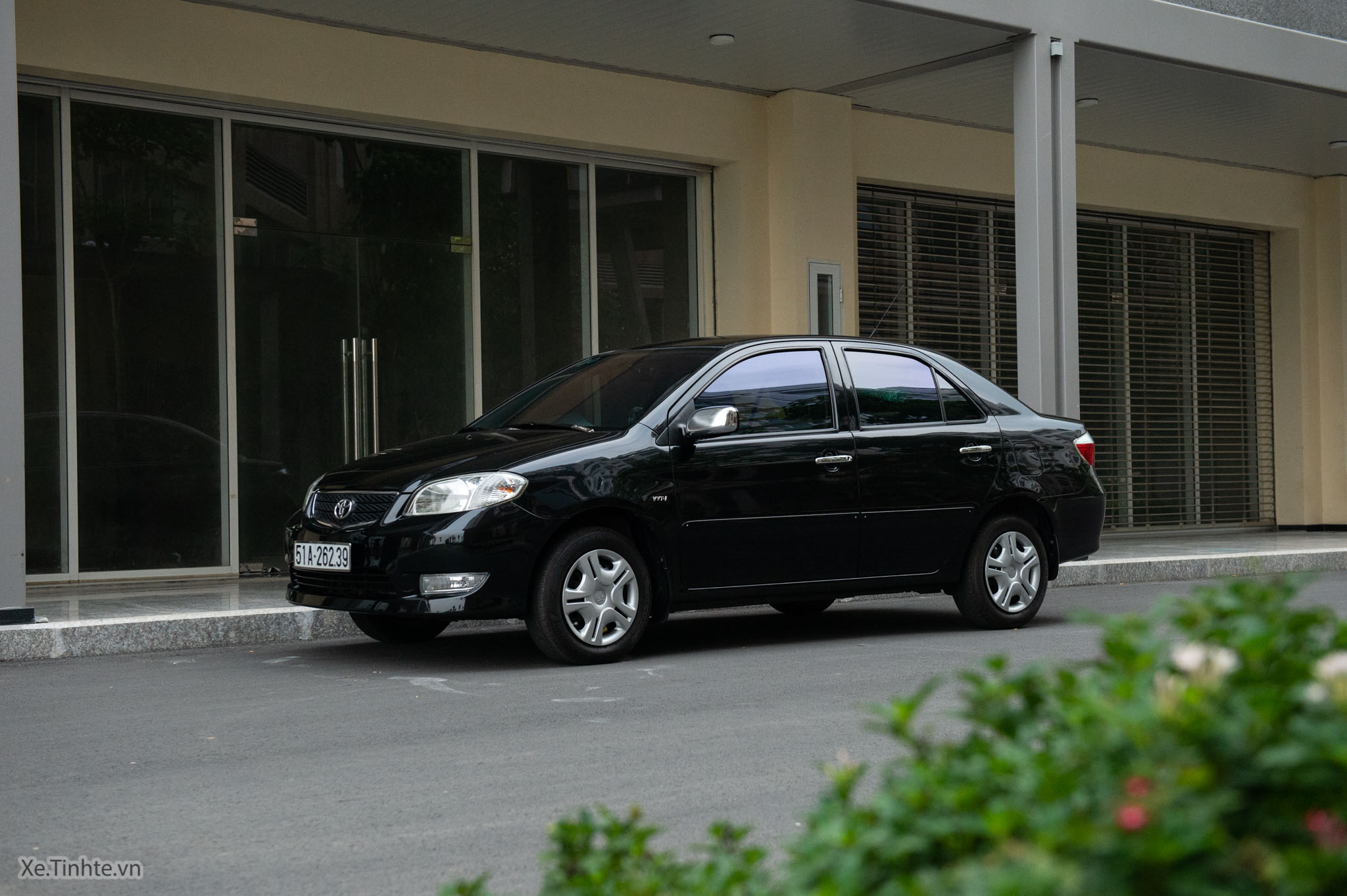 Đang tải 3M Crystalline_Xe.tinhte.vn-1223.jpg…