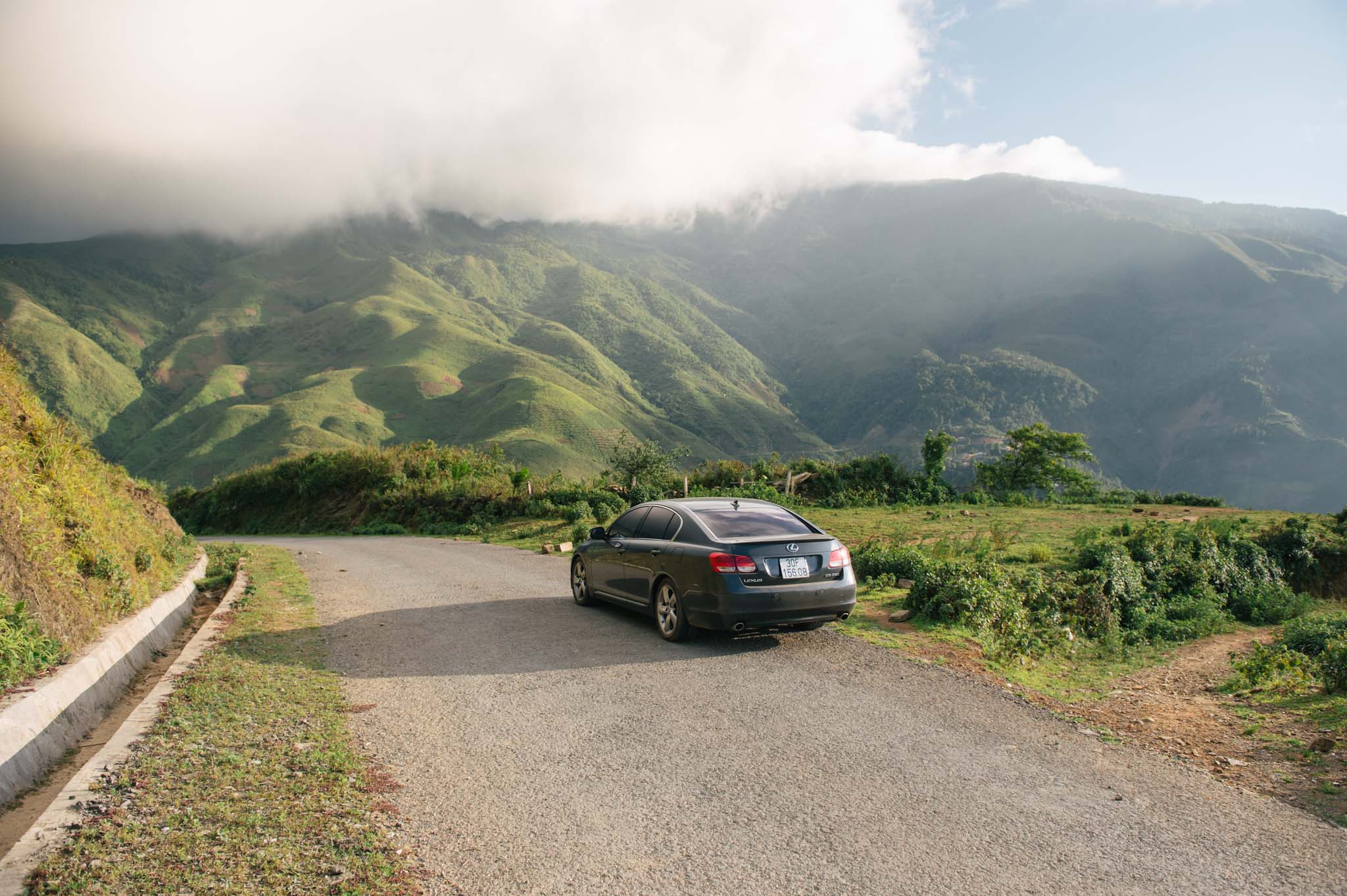 Đang tải 3M Crystalline_Xe.tinhte.vn-1085.jpg…